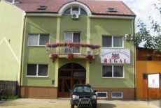 Отель Pension Regal в городе Сату-Маре, Румыния