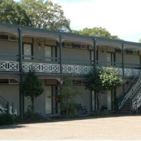 Отель Hermitage Motel в городе Масуэллбрук, Австралия