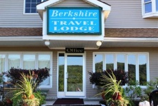 Отель Berkshire Travel Lodge в городе Канаан, США