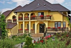 Отель Pension Eden в городе Humulestii Noi, Румыния