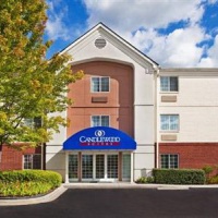 Отель Candlewood Suites Huntersville в городе Хантерсвилл, США