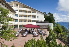 Отель Panorama Hotel Penegal в городе Руффре-Мендола, Италия