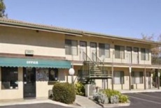Отель Americas Best Value Inn - Atascadero Paso Robles в городе Атаскадеро, США
