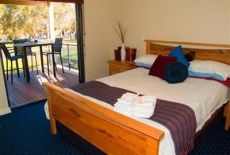 Отель Nautica Lodge в городе Норт-Юндерап, Австралия