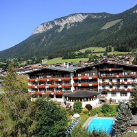 Отель Hotel Tyrol am Wilden Kaiser в городе Зёлль, Австрия