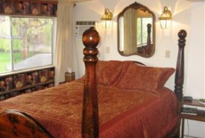 Отель Plantation Bed & Breakfast в городе Лемон Ков, США