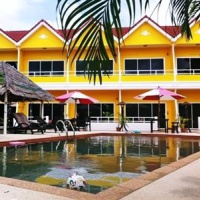 Отель Willkris Resort в городе Саттахип, Таиланд