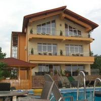 Отель Hotel Vila Vlahos в городе Pipera, Румыния