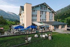 Отель Ferien- und Wellness-Hotel Rischli в городе Флюли, Швейцария