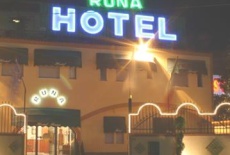 Отель Hotel Runa в городе Муньяно-ди-Наполи, Италия