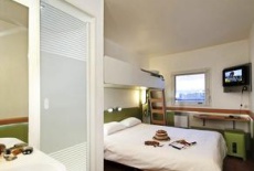 Отель Ibis Budget Versailles Coignieres Ex Etap Hotel в городе Коиньер, Франция