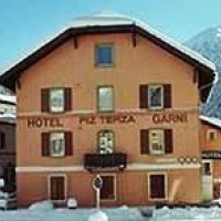 Отель Hotel Spol Zernez в городе Цернец, Швейцария