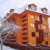 Отель Hotel Iri в городе Бастени, Румыния