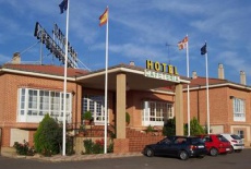 Отель Tudanca Benavente в городе Санта-Мария-де-ла-Вега, Испания