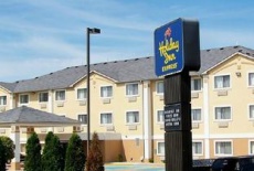 Отель Holiday Inn Express Kendalville в городе Кендаллвилл, США