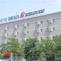 Отель Jinjiang Inn Baotou Donghe Long-Distance Bus Terminal Branch в городе Баотоу, Китай