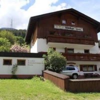 Отель Aparthaus Wildkar-Exner в городе Флисс, Австрия