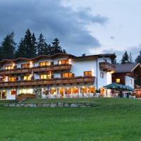 Отель Familienhotel Moos Alm в городе Лиенц, Австрия