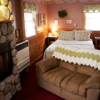 Отель Sleepy Forest Cottages в городе Биг Бэар Лейк, США