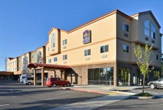Отель BEST WESTERN PLUS Battle Ground Inn & Suites в городе Батл Граунд, США