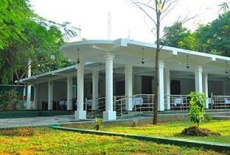Отель National Holiday Resort в городе Mahiyanganaya, Шри-Ланка