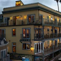Отель The Avalon Hotel on Catalina Island в городе Авалон, США