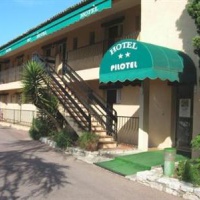 Отель Hotel Pilotel в городе Антиб, Франция