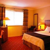 Отель Red Lion Hotel Basingstoke в городе Бейзингсток, Великобритания