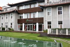 Отель Young Lake Resort в городе Мяоли, Тайвань