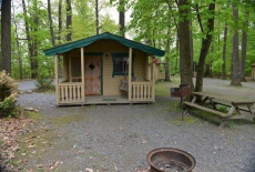 Отель Appalachian Campsites - Campground в городе Шартлсвилл, США
