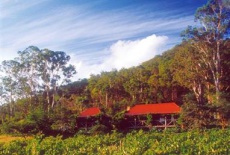 Отель Cedar Creek Cottages & Wine в городе Сидар Крик, Австралия