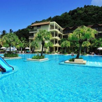 Отель Merlin Beach Resort в городе Патонг, Таиланд