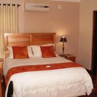 Отель Uitsigpark Guest@Home4U Hotel Centurion в городе Центурион, Южная Африка