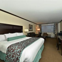 Отель Prestige Rocky Mountain Resort and Convention Centre в городе Крэнбрук, Канада