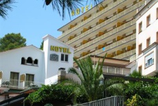 Отель Can Fisa Hotel Corbera de Llobregat в городе Корбера-де-Льобрегат, Испания