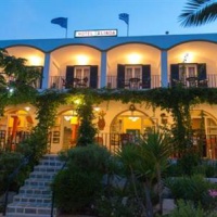 Отель Alinda Hotel Agia Marina в городе Агия Марина, Греция