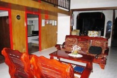 Отель DJ3 Southtown Room and Board Hotel в городе Ларена, Филиппины