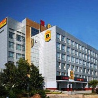 Отель Super 8 Hotel Yin Hu Bei Wuhu в городе Уху, Китай