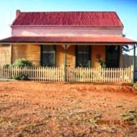 Отель Gum Paddock Country Cottage в городе Брокен-Хилл, Австралия