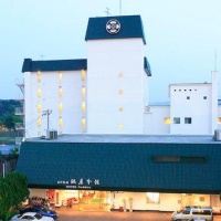Отель Hitoyoshi Onsen Nabeyahonkan в городе Хитоёси, Япония