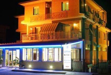 Отель Paradiso Hotel Giano dell'Umbria в городе Джано-делл'Умбрия, Италия
