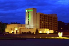 Отель Holiday Inn Saddle Brook в городе Садл Брук, США