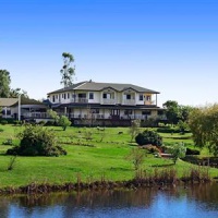Отель Willow Tree Estate Accommodation Pokolbin в городе Поколбин, Австралия