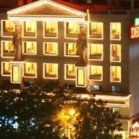 Отель Hotel Dhiraj в городе Тхане, Индия