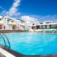 Отель Bitacora Club Apartments Lanzarote в городе Puerto del Carmen, Испания