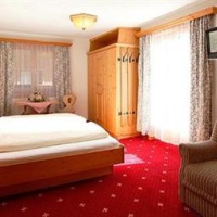 Отель Tirolerhof Hotel Serfaus в городе Зерфаус, Австрия