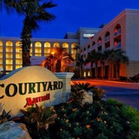 Отель Courtyard by Marriott Jacksonville Beach Oceanfront в городе Джэксонвилл Бич, США