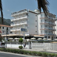 Отель Pietra Di Luna Hotel Maiori в городе Майори, Италия
