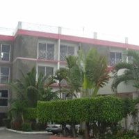 Отель Olympia Crown Hotel в городе Спаниш-Таун, Ямайка