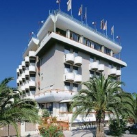 Отель Hotel Sabbiadoro в городе Сан-Бенедетто-дель-Тронто, Италия